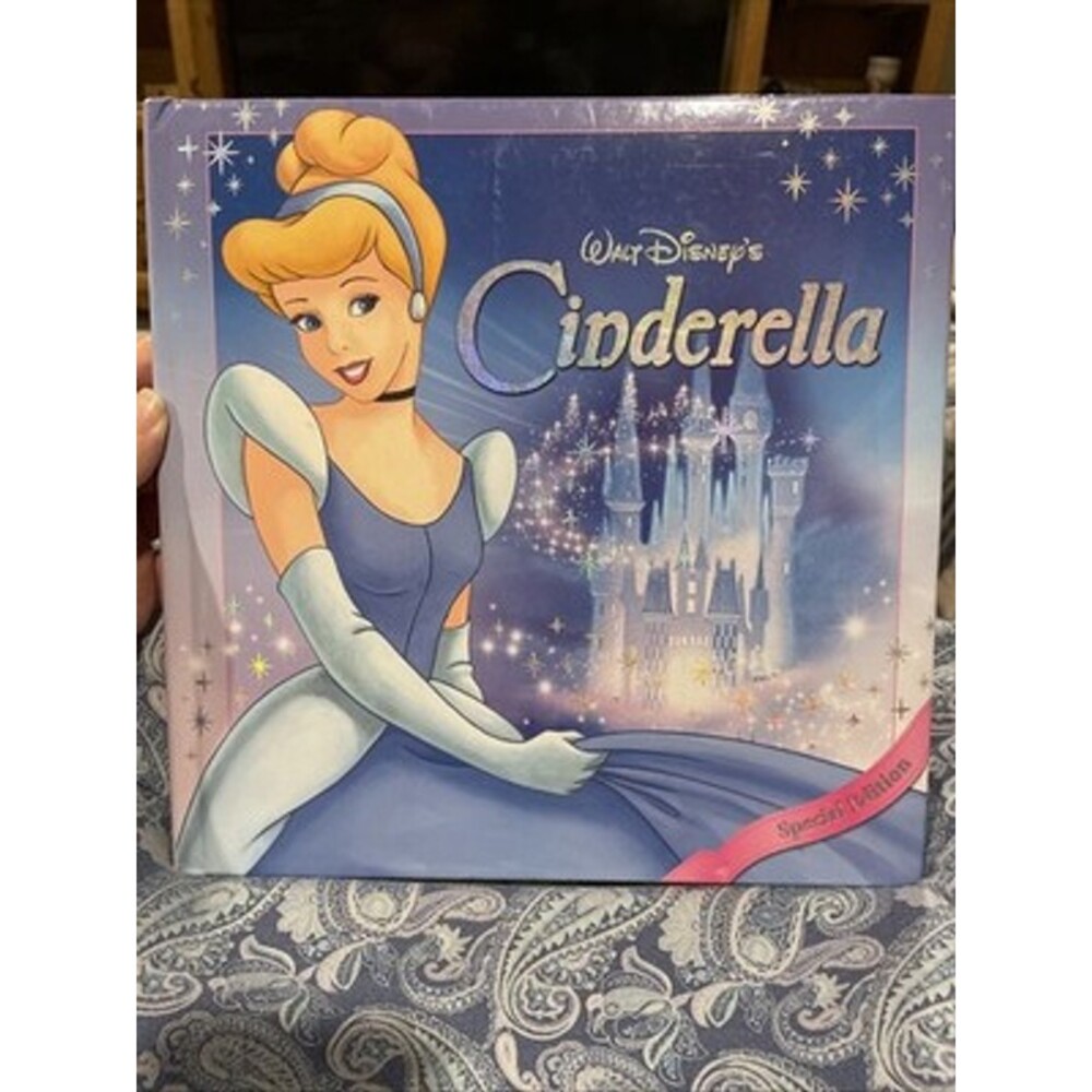 Walt Disney's Cinderella Hardcover, Disney Books Fairytale *Read